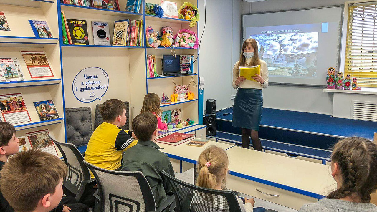 В детской библиотеке прошел час памяти «Эхо и боль Чернобыля»